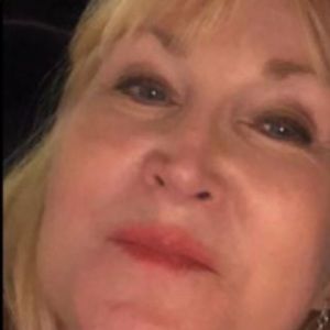 Meet your Posher, Carol